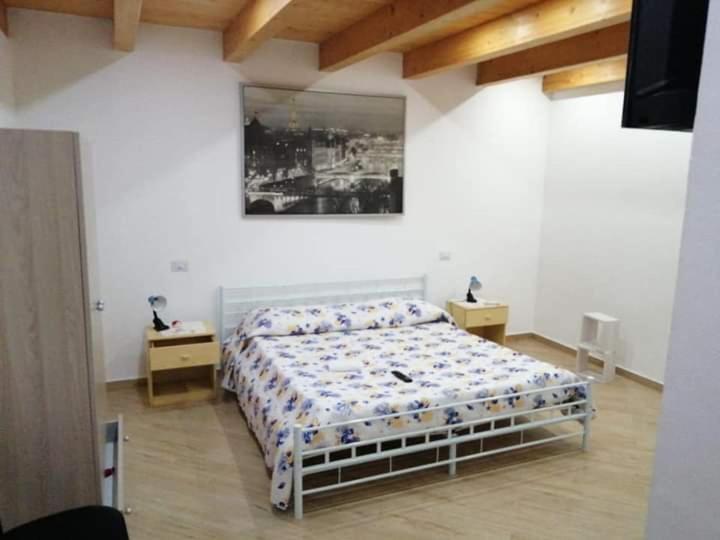 Debel House Bed & Breakfast Marina di Ragusa Bagian luar foto